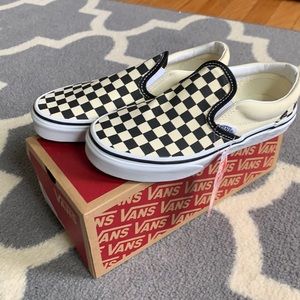 NWT-Kids Classic Slip-On Checkerboard Vans